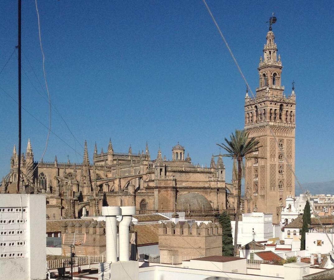 Villa Elvira, Exclusive Pool And Gardens In The Heart Of Sevilla Dış mekan fotoğraf